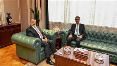 وزيرا الإنتاج الحربي والتموين يبحثان سبل تعزيز التعاون المشترك