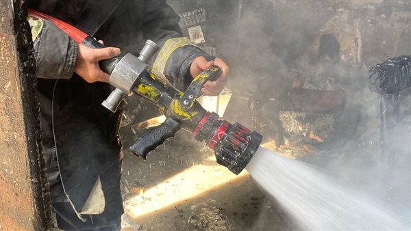 حريق محل حلاقة 