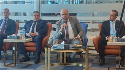 وزير الطيران: لا نطرح استثمار المطارات لأي رجل أعمال.. نستهدف أكبر الشركات للمنافسة العالمية