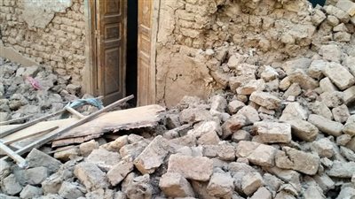 انهيار منزلين متجاورين في سوهاج دون خسائر بشرية