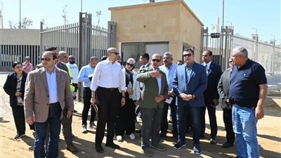 وزير الإسكان يتابع سير العمل بمشروع حدائق تلال الفسطاط بمنطقة مصر القديمة بالقاهرة