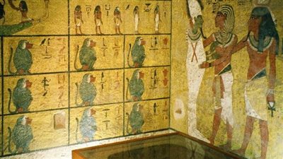 نجل مكتشف مقبرة توت عنخ آمون: والدي عثر على أول عتبة للمقبرة بالصدفة 