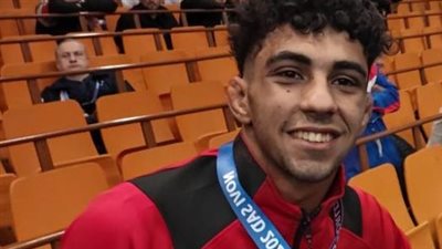 أدهم أيمن يحصد برونزية بطولة العالم للمصارعة في صربيا