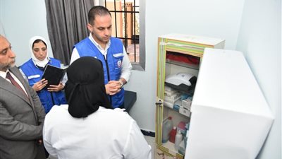 نائب وزير الصحة يتفقد عيادات السبيل المخصصة للأشقاء الفلسطينيين وعيادة نادي الاتحاد بمدينة العريش