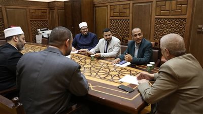 لجنة الدراسات الفقهية تبحث قضايا الواقع المعاصر.. وتؤكد أهمية الجمع بين الأصالة والتجديد