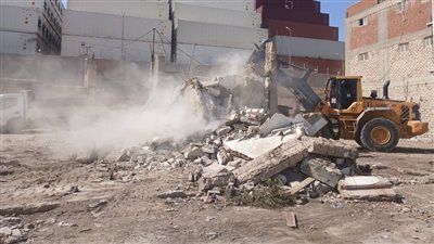 محافظ الإسكندرية يوجه باستمرار إزالة التعديات على أراضي أملاك الدولة