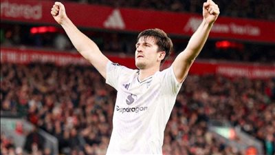 رسميًا.. ماجواير مدافع اليونايتد يحصل على جائزة أفضل لاعب بالجولة 8 في البريميرليج