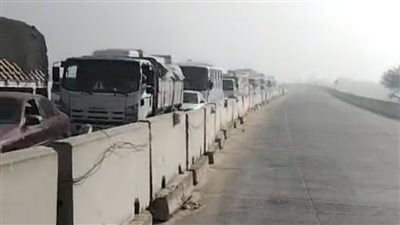 فتح الطريق الإقليمي بالمنوفية أمام حركة السيارات بعد انقشاع الشبورة