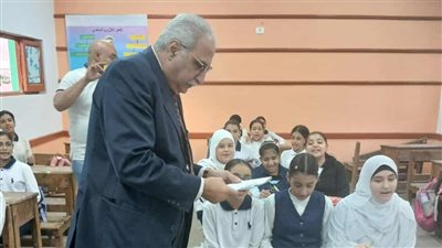 وكيل تعليم القليوبية يتفقد مدارس بنها.. ويؤكد: البرمجة والذكاء الاصطناعي ركيزتان لتطوير التعليم