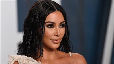 كيم كارداشيان تكشف تسبب الـ شات جي بي تي في فشلها.. ما القصة؟