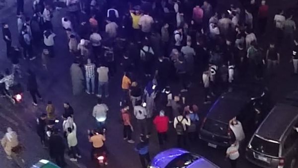 سقوط طفلين من أعلى