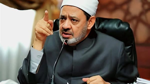 الدكتور أحمد الطيب