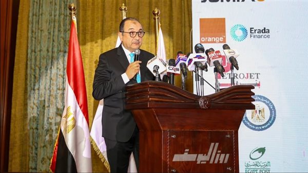 وزير قطاع الأعمال