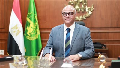 محافظ القليوبية يوجه بالتحقيق في واقعة استغلال مشروع مدرسة تحت الإنشاء بطوخ للدعاية الانتخابية 