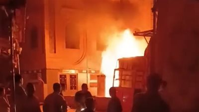 حريق في محول كهرباء بجوار مسجد الخن في إسنا بالأقصر.. والحماية المدنية تسيطر على النيران