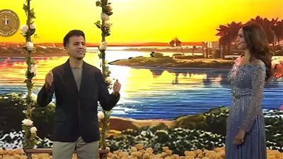 مصر وطن السلام.. آمال ماهر وحمزة نمرة يشاركان في احتفالية وطن السلام بحضور السيسي