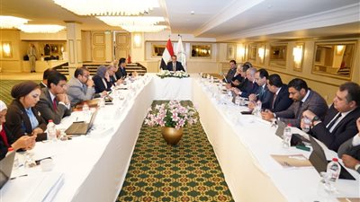 الموافقة على إنشاء فروع لهيئة الرعاية الصحية بالمنيا ومطروح