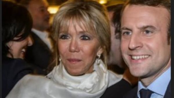 الرئيس ماكرون وزوجته