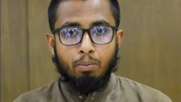 الطالب عزيز