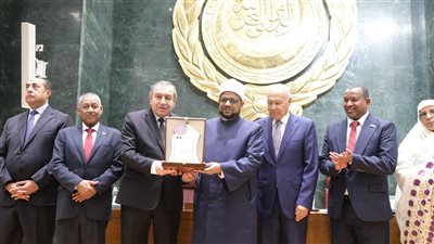 نيابة عن شيخ الأزهر.. أمين البحوث الإسلامية يشارك في تكريم مبادرة إسناد السودانيين في الحروب والكوارث
