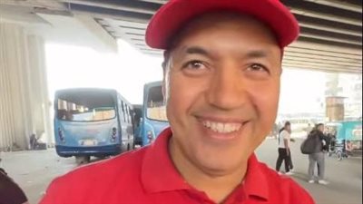 أول تعليق من بائع الشوكولاتة بالعمرانية بعد تصدره التريند: نفسي في محل ثابت.. ويا رب الناس تكون مبسوطة مني