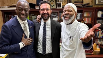 غضب في أمريكا بعد ظهور مرشح لرئاسة بلدية نيويورك مع متهم بتفجير مركز التجارة العالمي