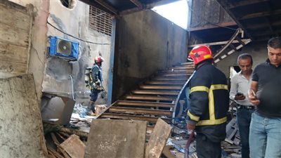 السيطرة على حريق بمسرح الإسكندرية دون خسائر في الأرواح| صور