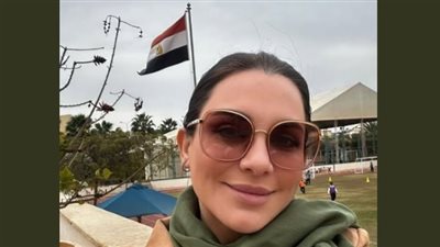 بعد استقرارها في مصر.. سلاف فواخرجي: السلام عقيدة وطن واللي ميعرفش مصر ميعرفش يعني إيه دنيا