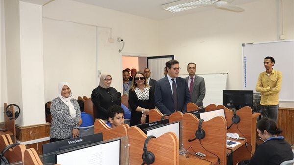 جانب من جولة وزير