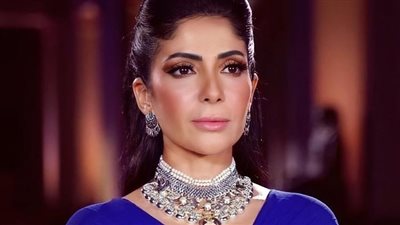 منى زكي تتصدر غلاف مجلة حورس في عدد خاص بمناسبة افتتاح المتحف المصري الكبير