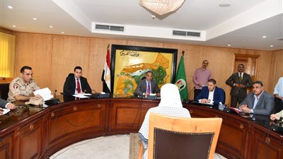 محافظ الفيوم يوجه بتوفير الرعاية الصحية والعلاج على نفقة الدولة للحالات المرضية