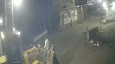 أهالي أجا بالدقهلية يتهمون أحد المرشحين لانتخابات مجلس النواب بإزالة دعاية منافسيه ليلًا 