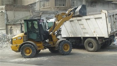 إزالة 50 طن مخلفات وإنارة 22 كشافًا خلال متابعات حي وسط بالإسكندرية