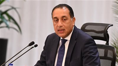 رئيس الوزراء: مصر تسعى أن تصبح مركزًا إقليميًا لصناعة السيارات
