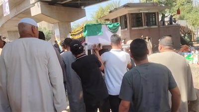 تشييع جثمان رائدة العمل الخيري عقب وفاتها بعد صراع مع المرض بمسقط رأسها بقوص | صور