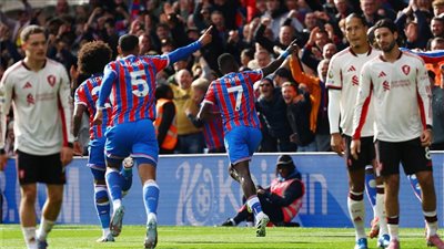 بعد سلسلة الهزائم.. ليفربول في اختبار صعب أمام كريستال بالاس وسط قلق جماهيري