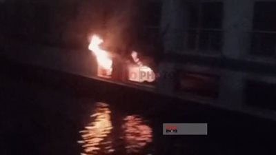 السيطرة على حريق بسفينة سياحية في نهر النيل بالأقصر دون وقوع إصابات