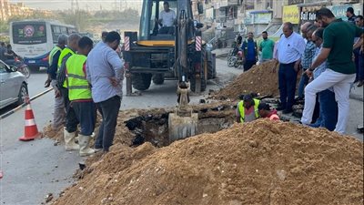 محافظة الجيزة: جارٍ إصلاح كسر بخط مياه بحدائق الأهرام.. وغلق مؤقت للتيار في بعض المناطق