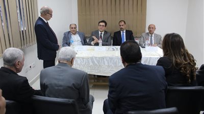 وزير الثقافة يلتقي مثقفي سوهاج لبحث آليات تطوير منظومة العمل بالمحافظة