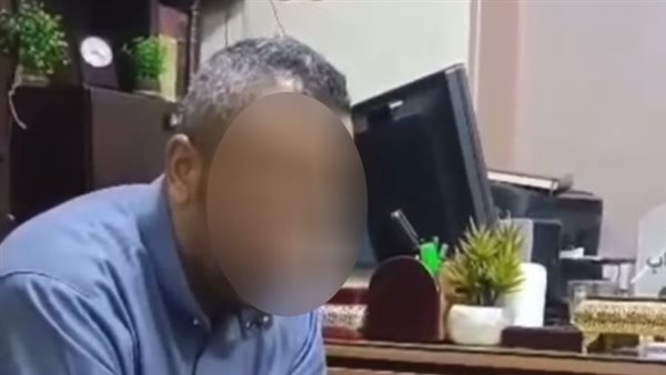 والد ضحايا جريمة