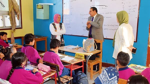 عتلم يشدد على القرائية