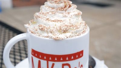 دراسة: الكاكاو والتوت يحميان صحة القلب خلال الجلوس لفترات طويلة