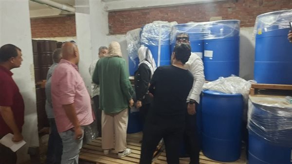 ضبط مخزن حلاوة طحينية