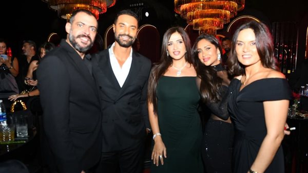 نجوم الفن في حفل