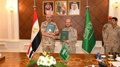 رئيس أركان حرب القوات المسلحة يعود إلى أرض الوطن بعد انتهاء زيارته الرسمية للسعودية