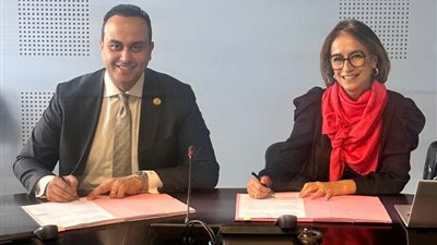 رئيس الرعاية الصحية يوقّع مذكرة تفاهم مع مستشفيات جامعة فرنسية لتعزيز برامج البعثات