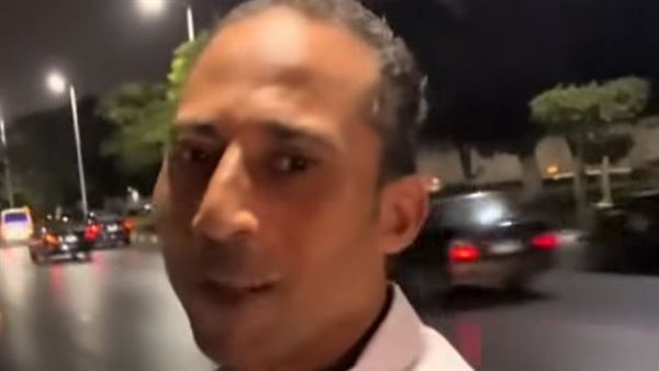 عم شريف عامل النظافة