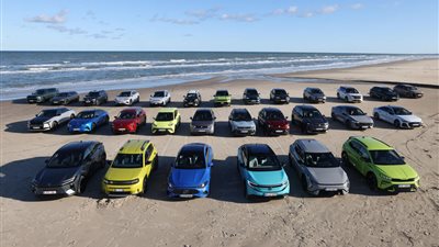 داسيا وسكودا تسعيان للفوز بجائزة سيارة العام لأول مرة مع الإعلان عن القائمة المختصرة لعام 2026