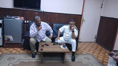 بعد نشر القاهرة 24.. القيادات التنفيذية تبحث تشغيل المركب الآمن في قوص بقنا لنقل التلاميذ