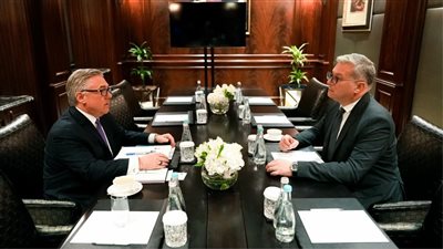 وزير البترول يدعو شيفرون الأمريكية لزيادة استثماراتها في مصر واستكشاف مناطق جديدة بالبحر الأحمر